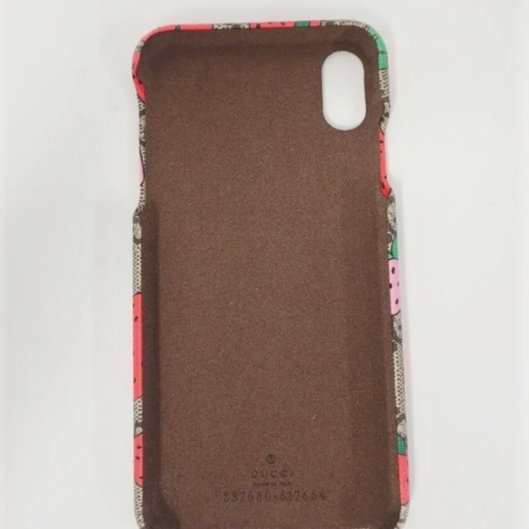 Gucci iPhone X Case Strawberry GG Supreme Canvas - Picture 3 of 4